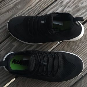 Nike Shoes - Nike Free Runs Nike Shoes - Nike Free Runs